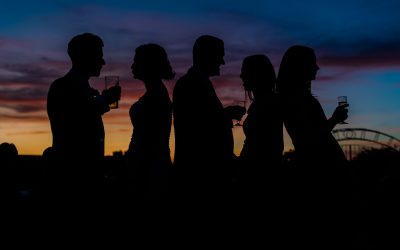 Involving wedding guests on your wedding day